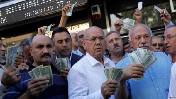 تور ترکیه ارزان: تظاهرات مردم ترکیه برای برکناری اردوغان